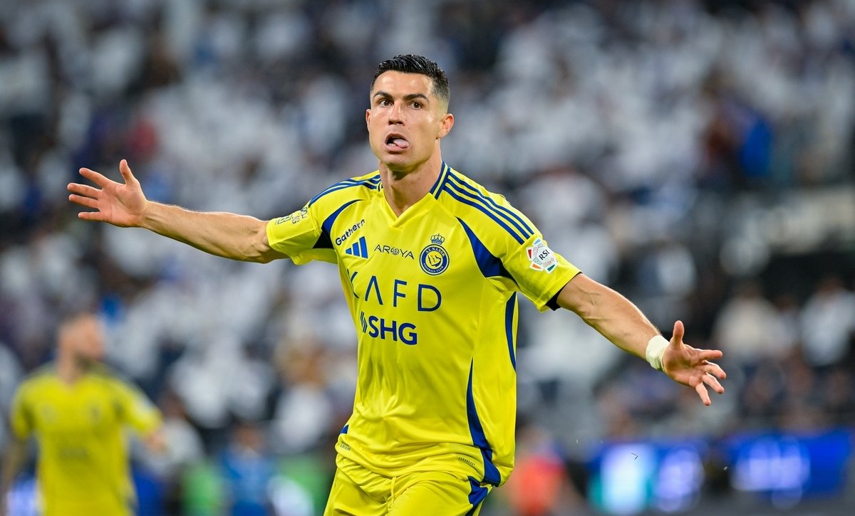 爱游戏在线-巴萨翻盘波兰，迪马利亚状态火热