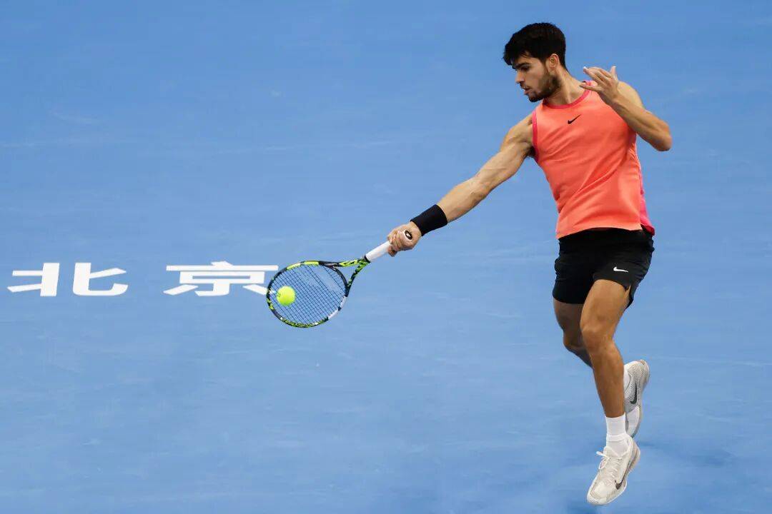 爱游戏官网-ATP总决赛轻取联合杯，阿尔卡拉斯带队取胜