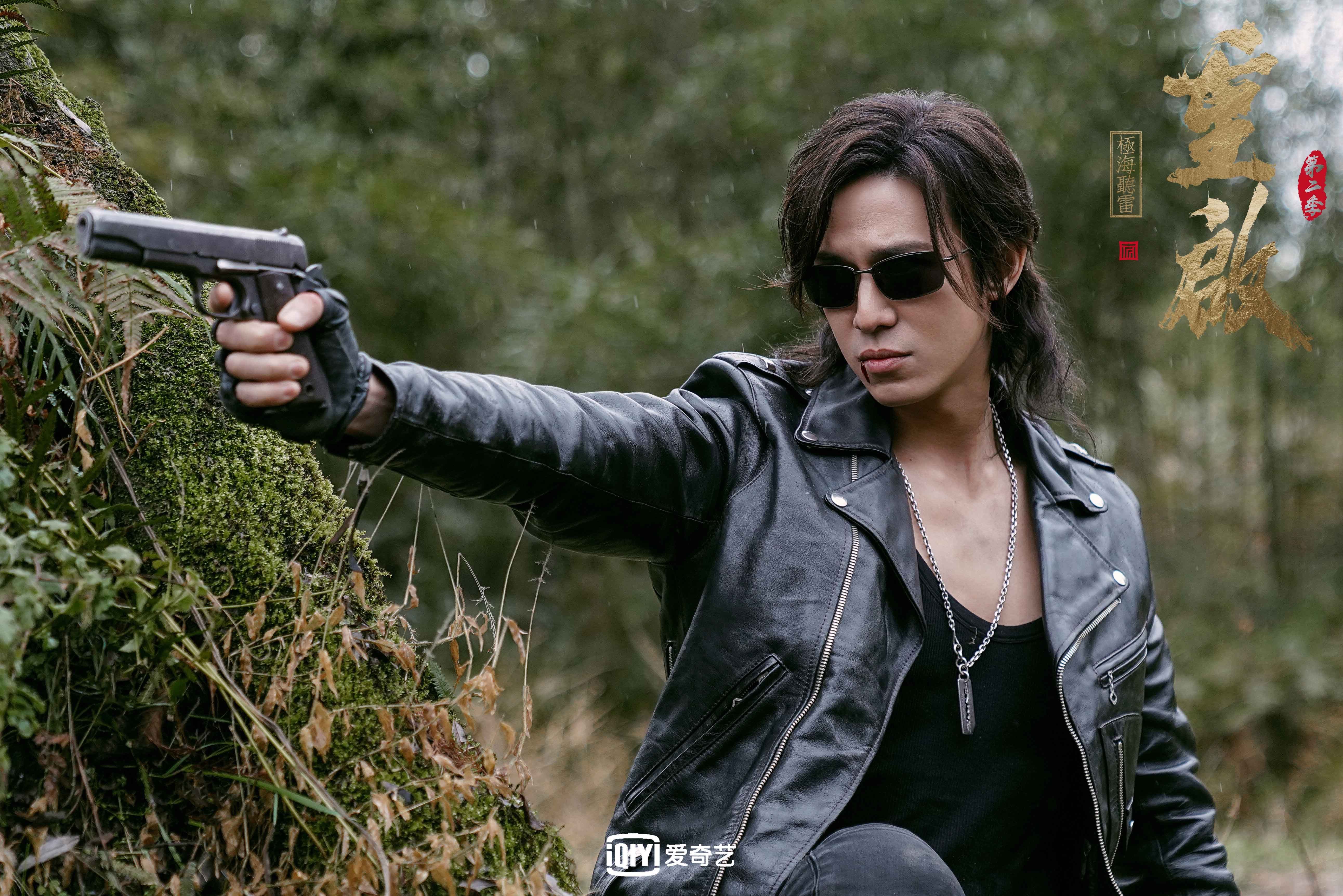 绿茵变奏曲，当维尼修斯披上红绿战袍，一记弧线改写波斯铁壁传说